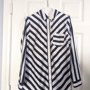 Chicos L/S No Iron Dress Shirt Size 00 NWT